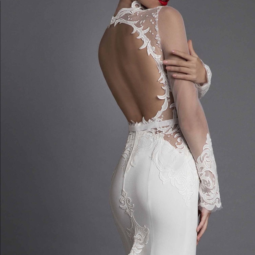 BERTA Alana wedding dress size 4